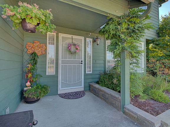 2nd image of 1505 NW 4th Ave