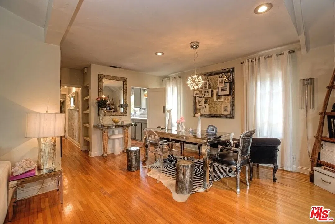 2 bed, 2.0 bath, 1032 sqft, $7,000 — Photo 4