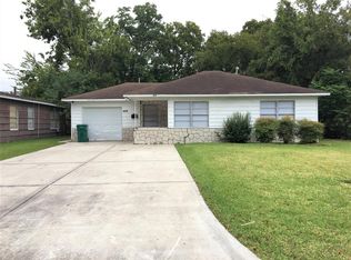 1219 Aberdeen Rd, Pasadena, TX 77502