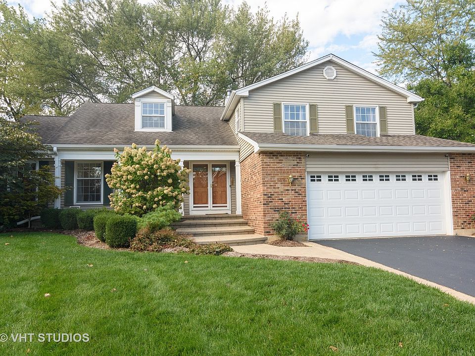 1st image of 936 S Mallard Ct