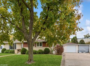 3149 Lawrence St, Red Wing, MN 55066