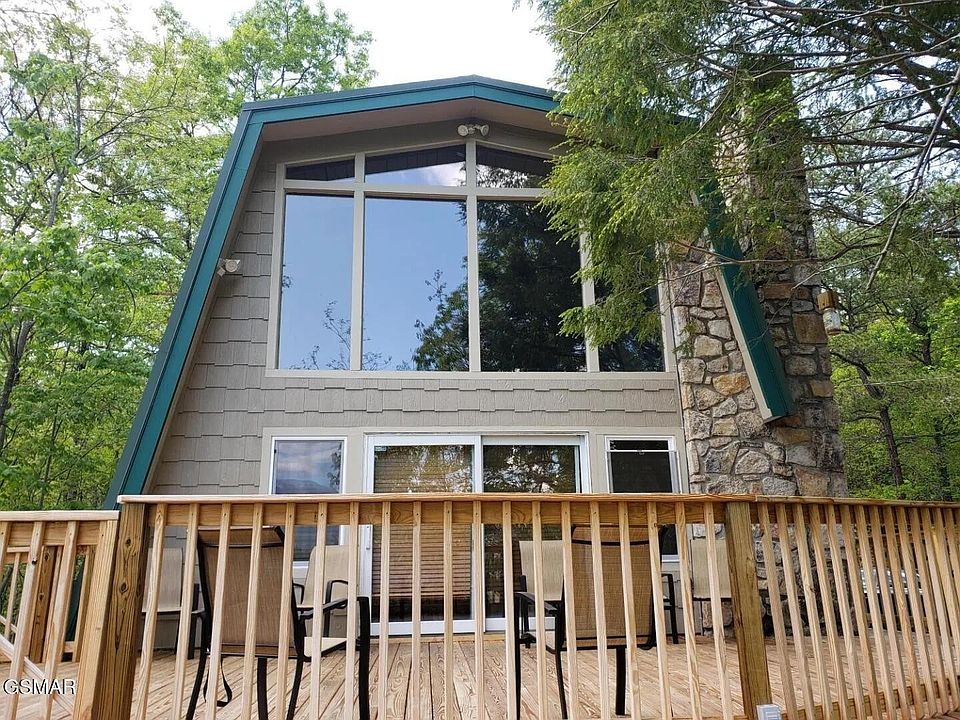 1st image of 1116 Alpenrose Rd