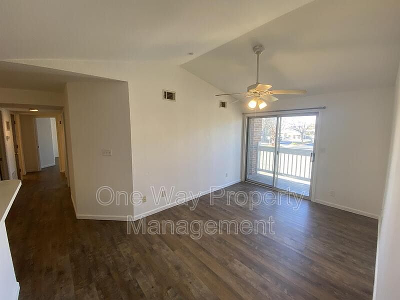 1st image of 2820 17th Ave APT 204