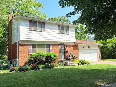 570 Clinton River Dr, Mount Clemens, MI, 48043