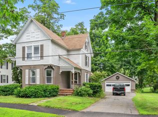 18 Prospect St, Skowhegan, ME 04976