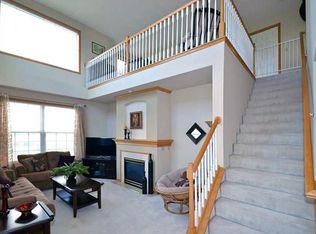 1957 Bluestem Ln, Shoreview, MN 55126