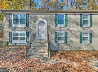 3000 Tinker Dr, Fort Washington, MD 20744
