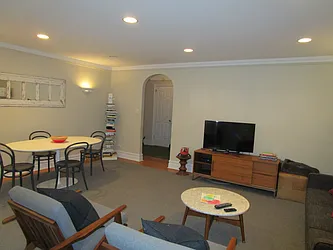 Rented by Rita S Citrin, LREB