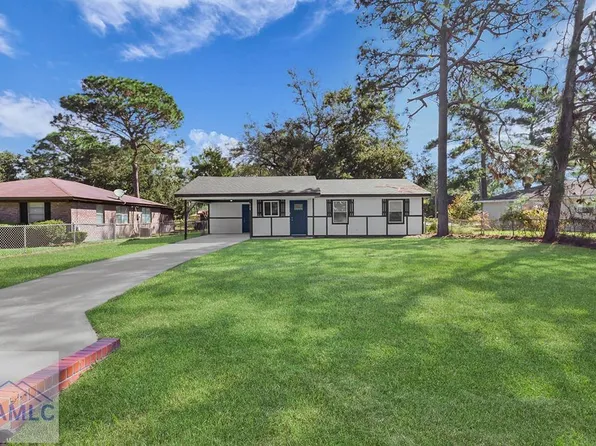 920 Greenbriar Rd, Hinesville, GA 31313