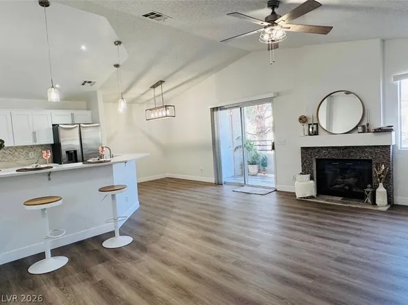 7905 Ryandale Cir Unit 201, Las Vegas, NV 89145