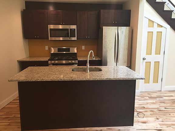5th image of 901 E Passyunk Ave #3