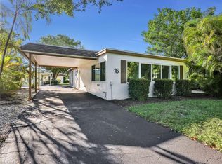 16 Kings RD #A16, NAPLES, FL 34112
