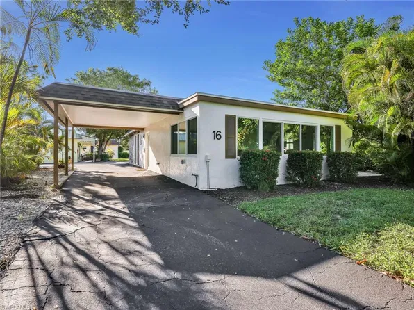 16 Kings RD #A16, NAPLES, FL 34112