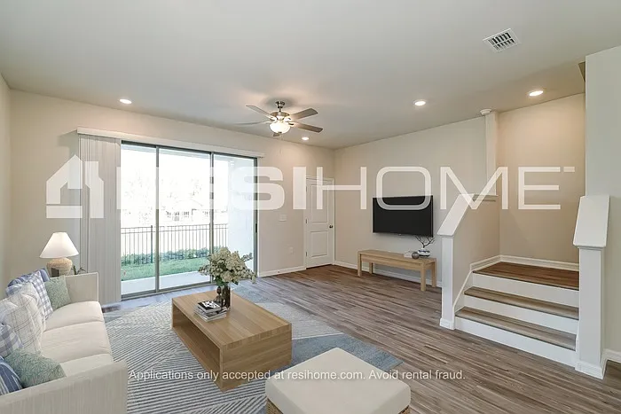 28499 Wave Crest Pl — Photo 6