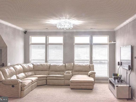 2nd image of 520 Copley Pl #6-B
