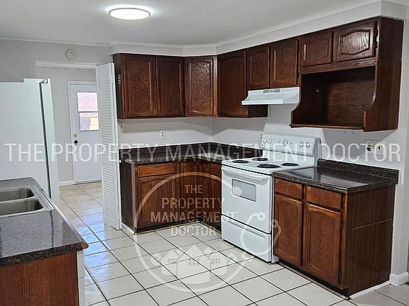 4th image of 1734 Elise Marie Dr