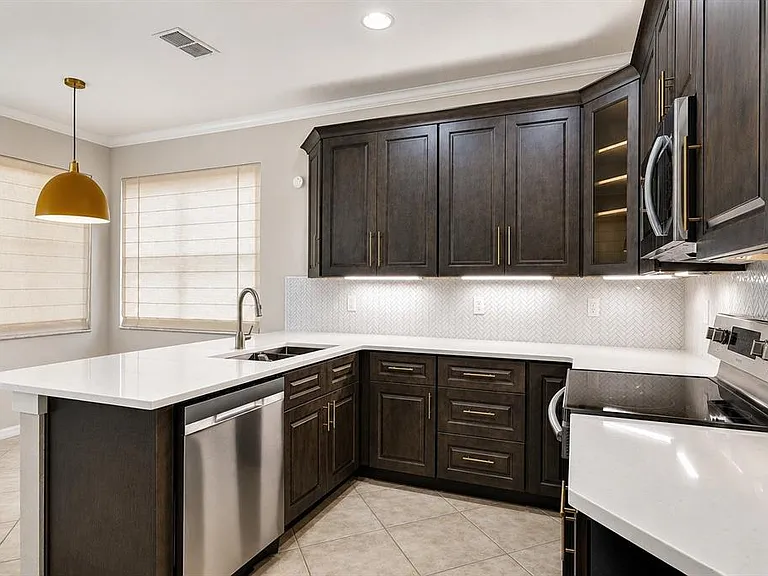 8169 Stone Leaf Ln — Photo 6