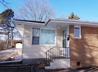 2709 Hampshire Ave N, Crystal, MN 55427