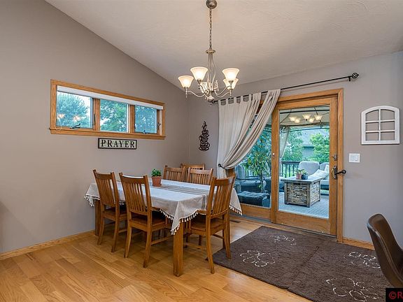 5th image of 505 Thomas Dr