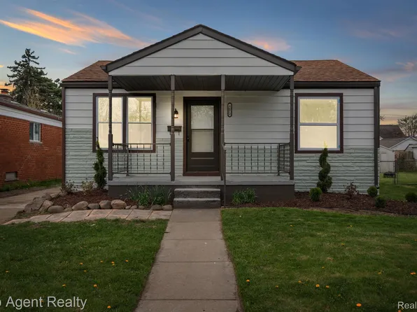 8672 Hudson Ave, Warren, MI 48089