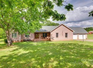 1221 Edgefield Rd, York, SC 29745