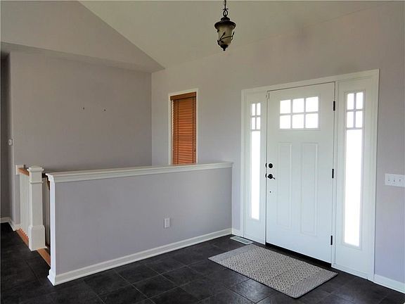 4th image of 3959 Acorn Hill Dr