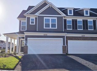2212 Horseshoe Cir #2212, Naperville, IL 60564