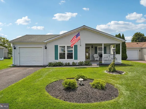 386 Thrush Ct W, New Hope, PA 18938