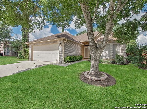 2nd image of 309 Scotch Rose Ln