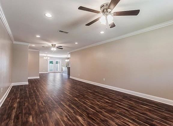 3rd image of 2725 Metairie Ct