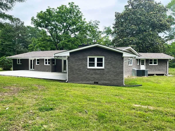 593 Center Rd SE, Cartersville, GA 30121