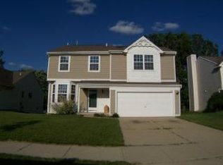 255 Victorian Ln, Belleville, MI 48111