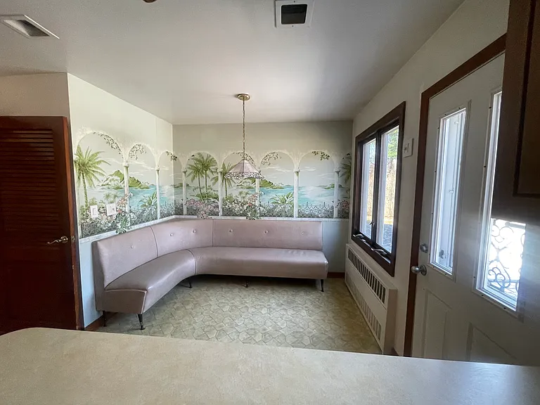 457 Pond Path E — Photo 8