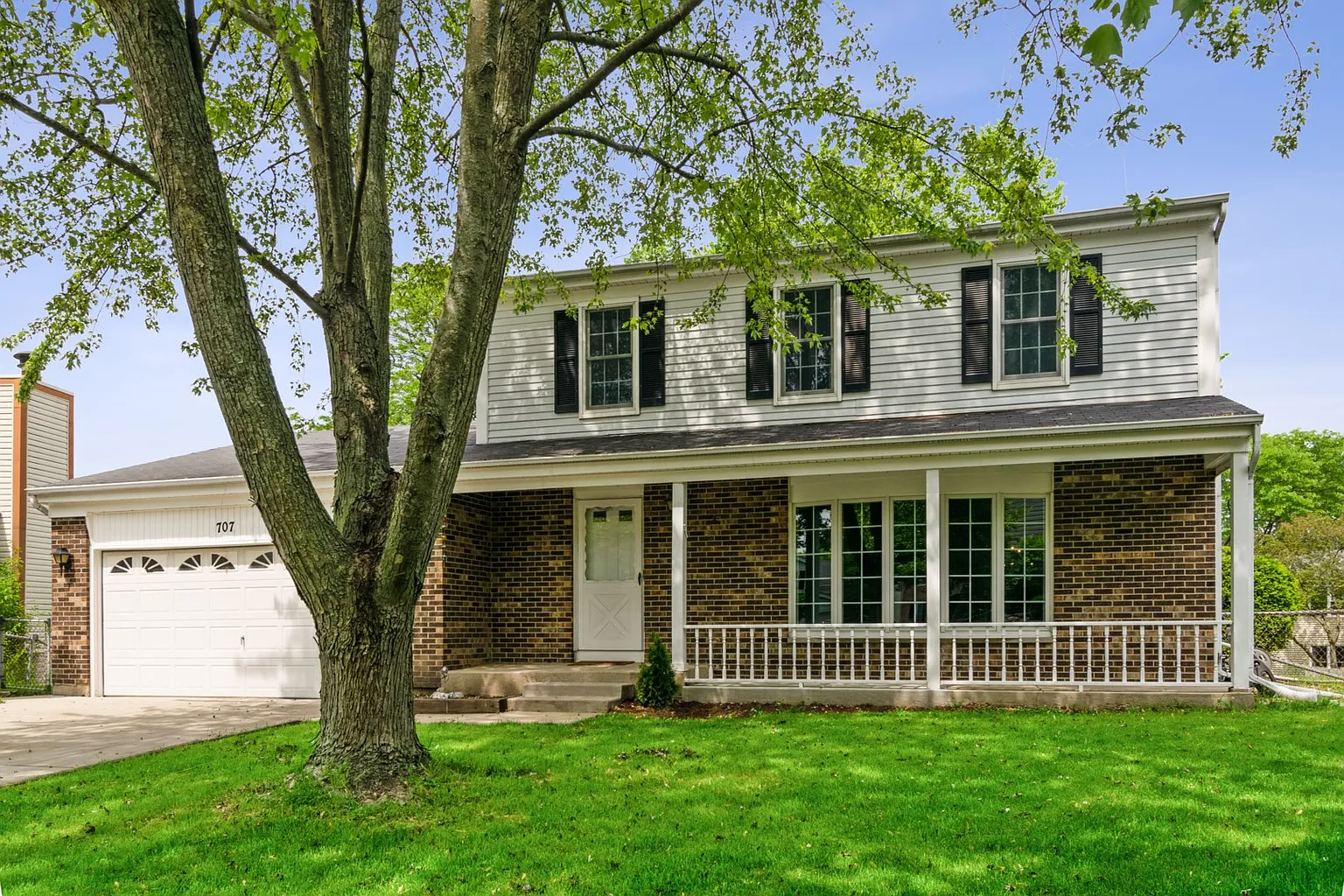 707 Fox Ct photo 1