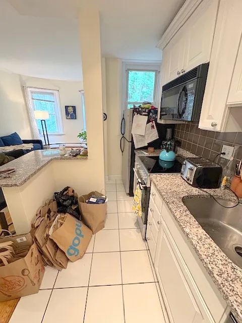 1 bed, 600 sqft, $2,400 — Photo 4