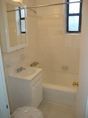 Rented by Madison Realty Sales & Rentals, Inc. | media 7