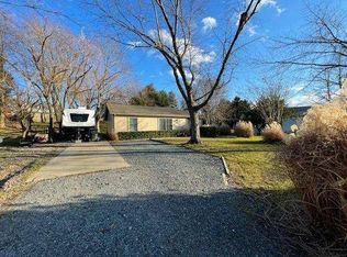 2714 Sherman Dr, Chester, MD 21619