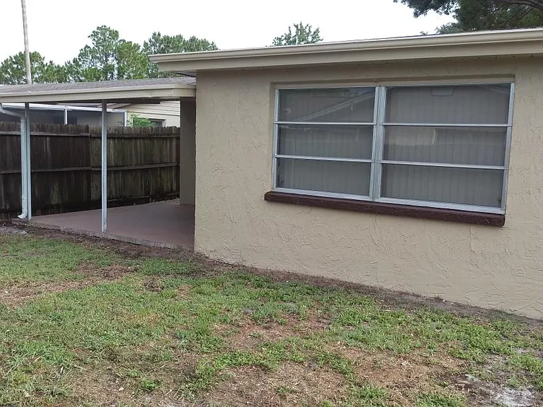 7010 Oakshire Dr — Photo 30