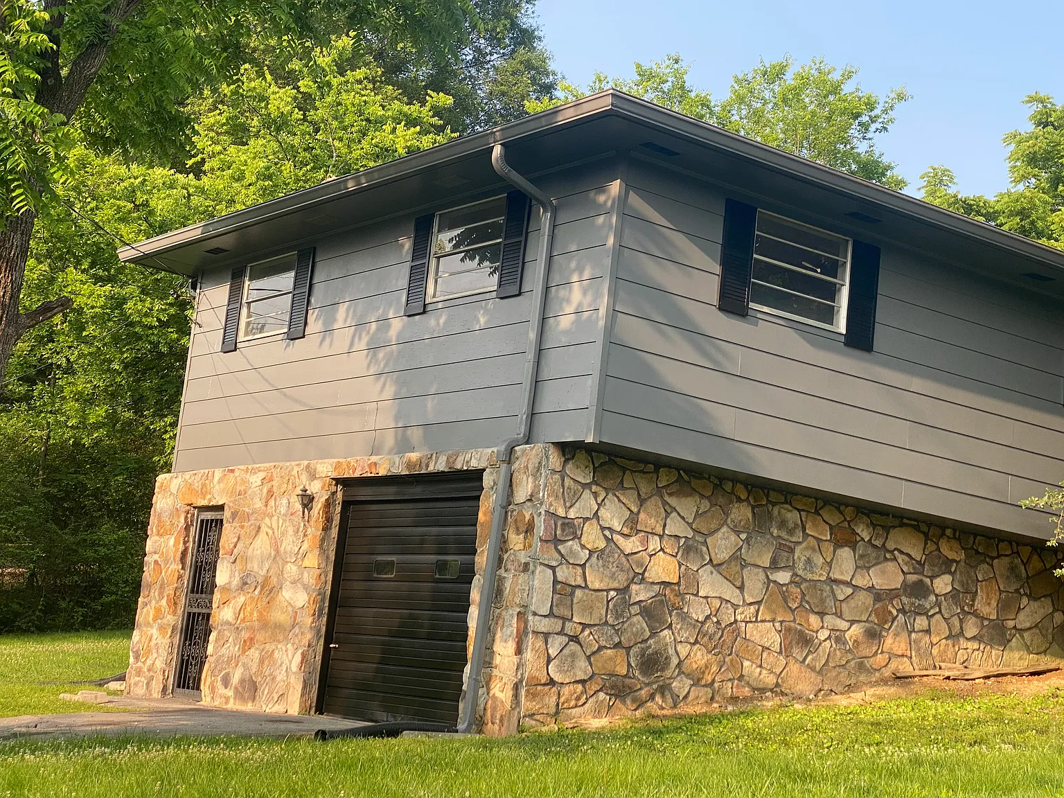 3 bed, 1650 sqft, $1,950 — Photo 3