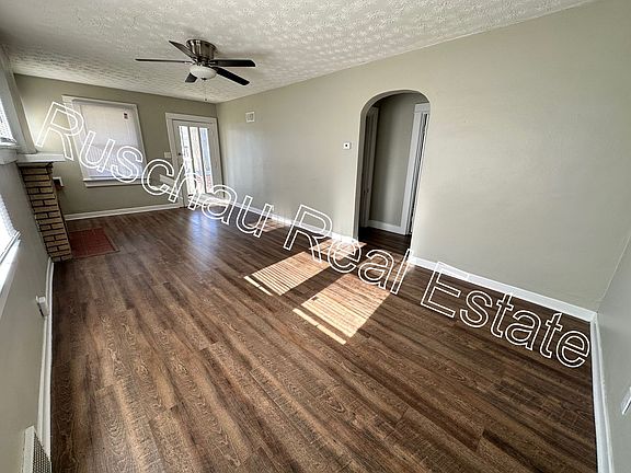 4th image of 1404 Pursell Ave