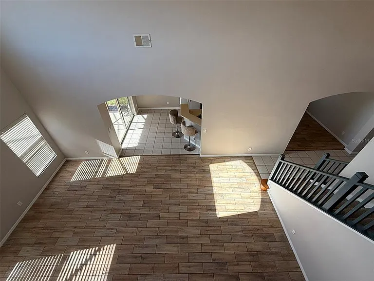 1153 Solana Cir — Photo 32