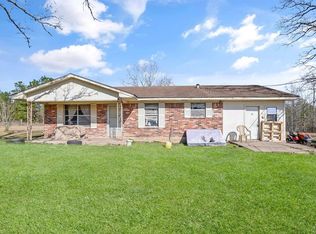 101 McBride Ln, Oakhurst, TX 77359