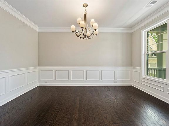 4th image of 420 Gardens Of Harmony Dr
