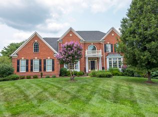 13433 Bissel Ln, Potomac, MD 20854