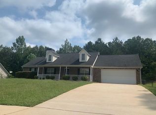 450 Corral Pass, Jackson, GA 30233