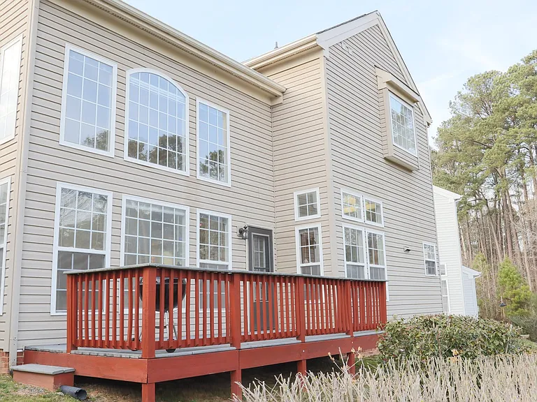 1316 Pebble Creek Xing — Photo 48