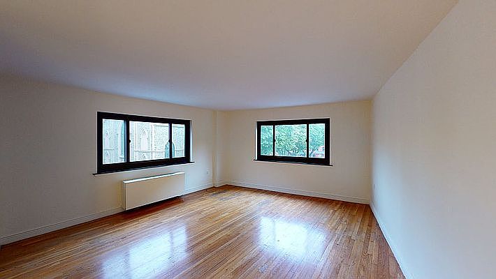 1st image of 50 Prince St APT 4G