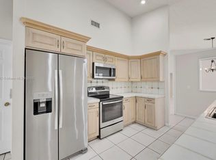 296 NW 118th Ter, Pompano Beach, FL 33071