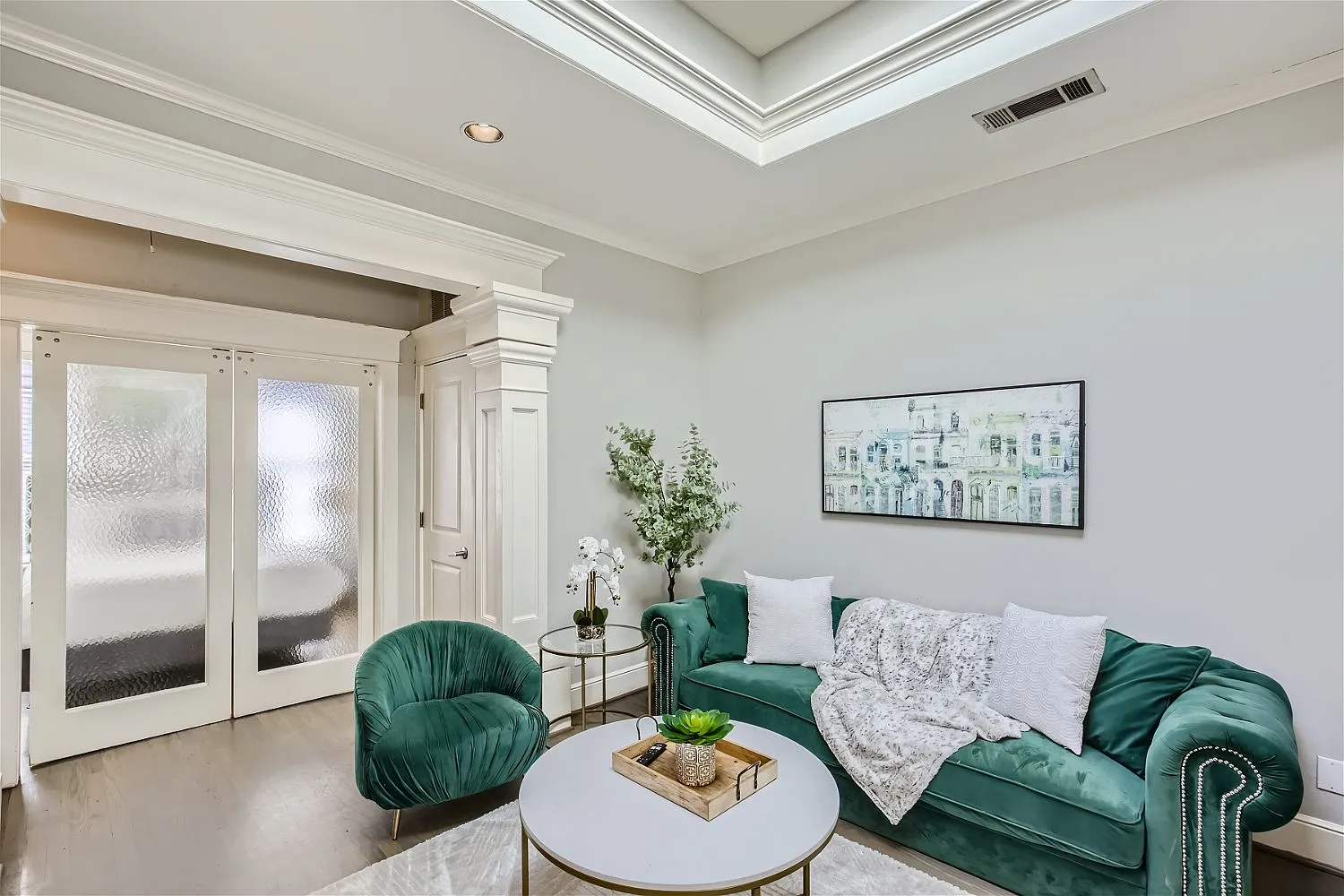 2 bed, 1.5 bath, 1065 sqft, $3,500 — Photo 1
