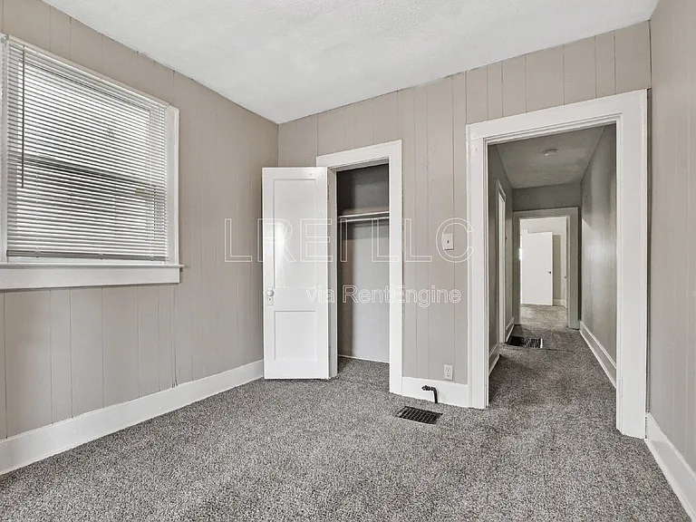 2513 Date St #2 — Photo 3